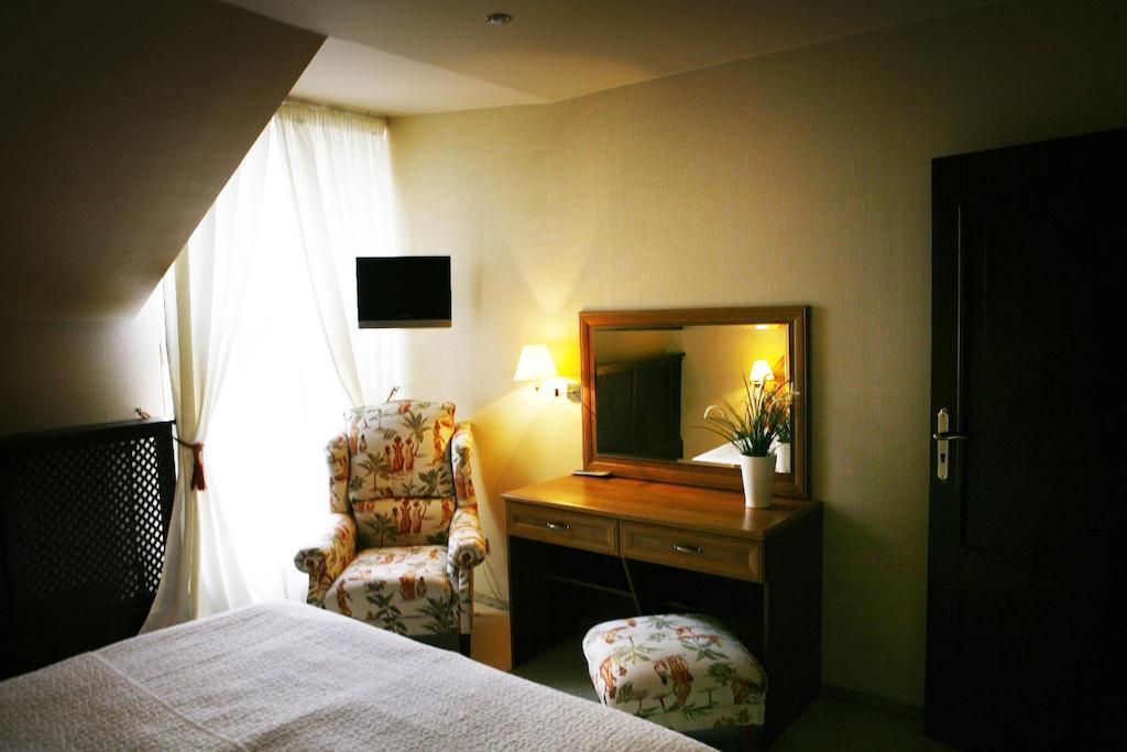 Hotel Zorza Namyslow Room photo